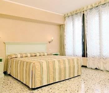 Hotel Firenze Venecia